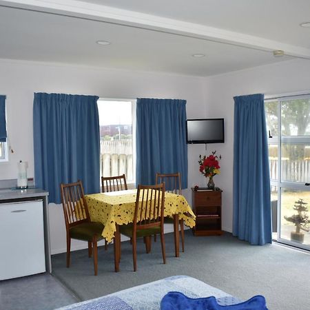 Hibiscus Bed & Breakfast Waihi Exteriör bild