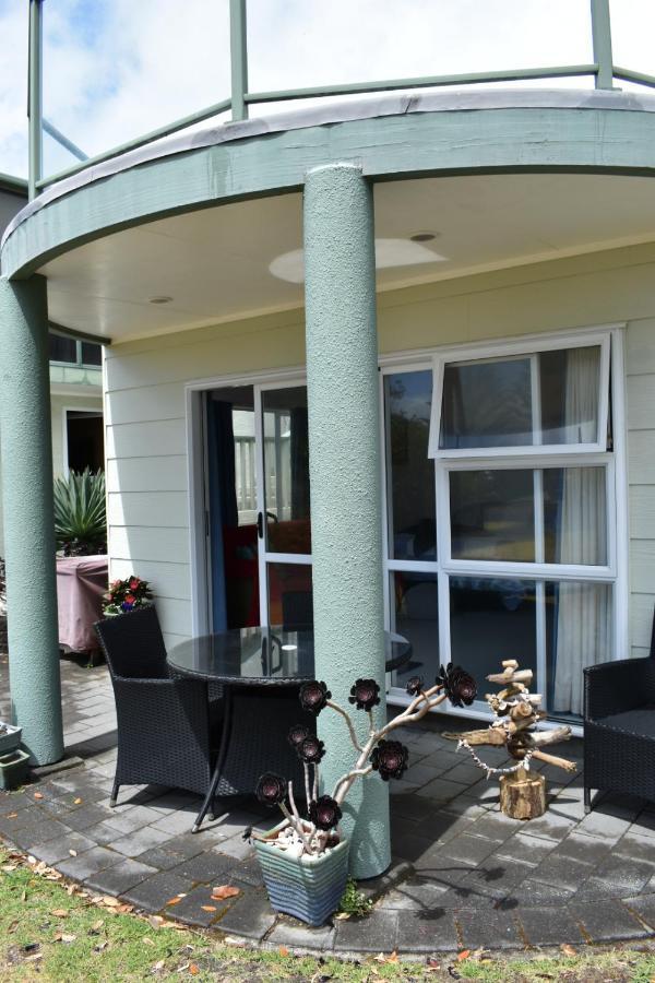 Hibiscus Bed & Breakfast Waihi Exteriör bild